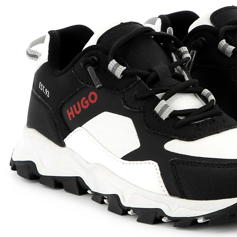 Deportivas bimateria HUGO 
                    NIÑO