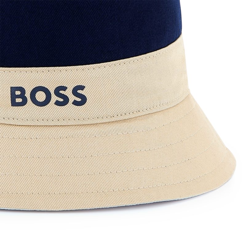 Gorro reversible de algodón BOSS 
                    NIÑO